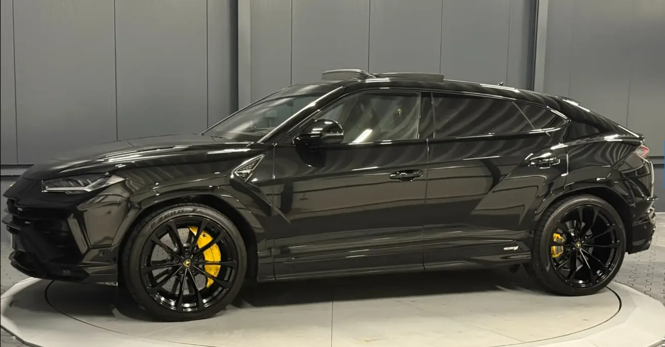 لامبورغيني اوروس 2025